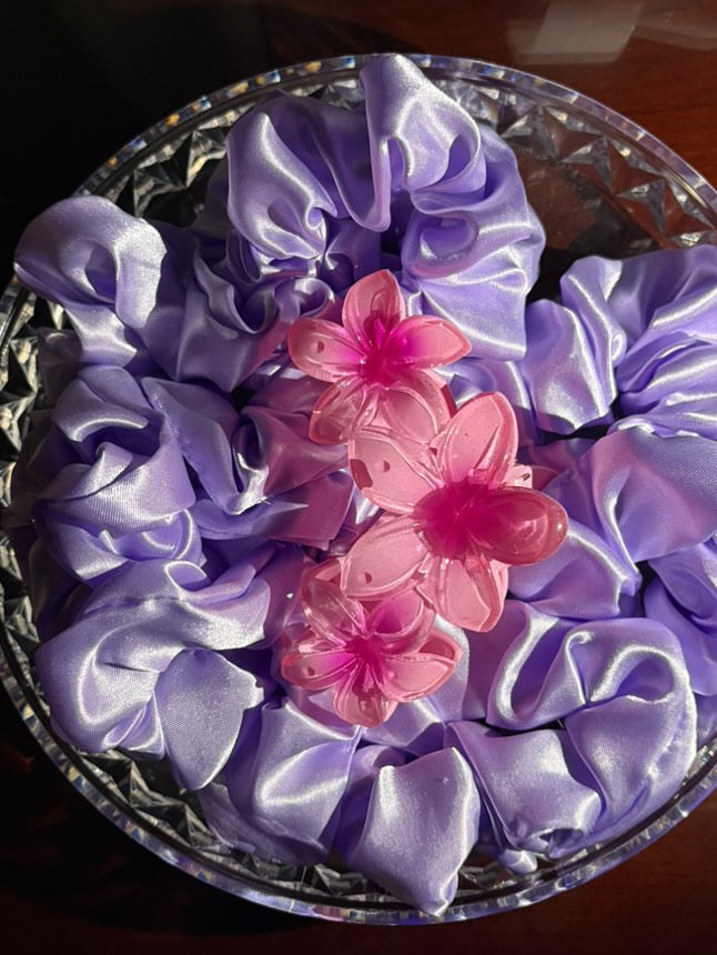 Pink Flower Claw Clip