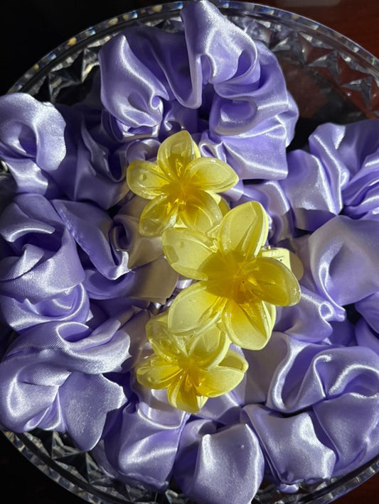 Yellow Flower Claw Clip